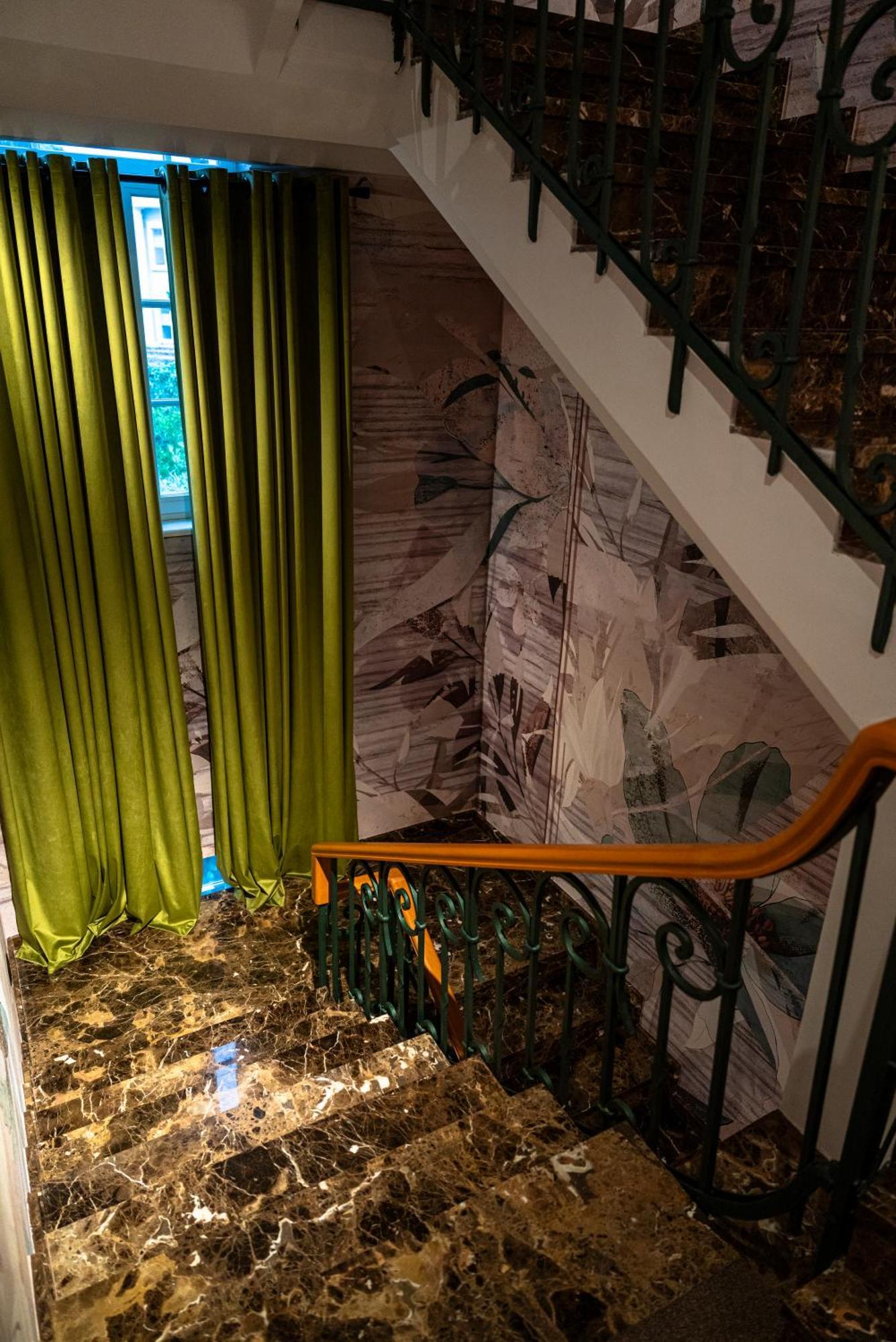 Art Gallery Boutique Hotel Дуррес Екстер'єр фото