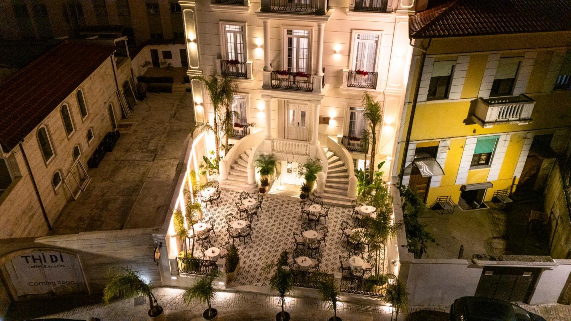 Art Gallery Boutique Hotel Дуррес Екстер'єр фото