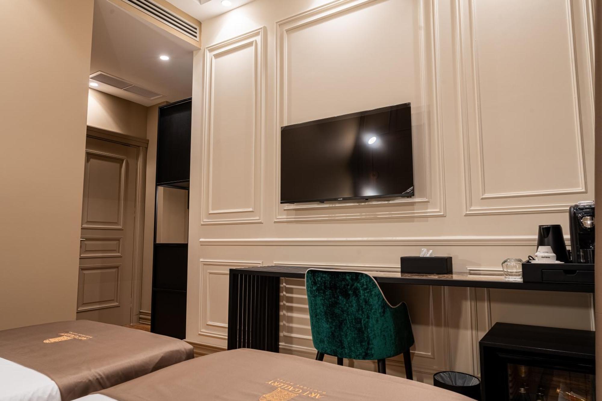 Art Gallery Boutique Hotel Дуррес Екстер'єр фото