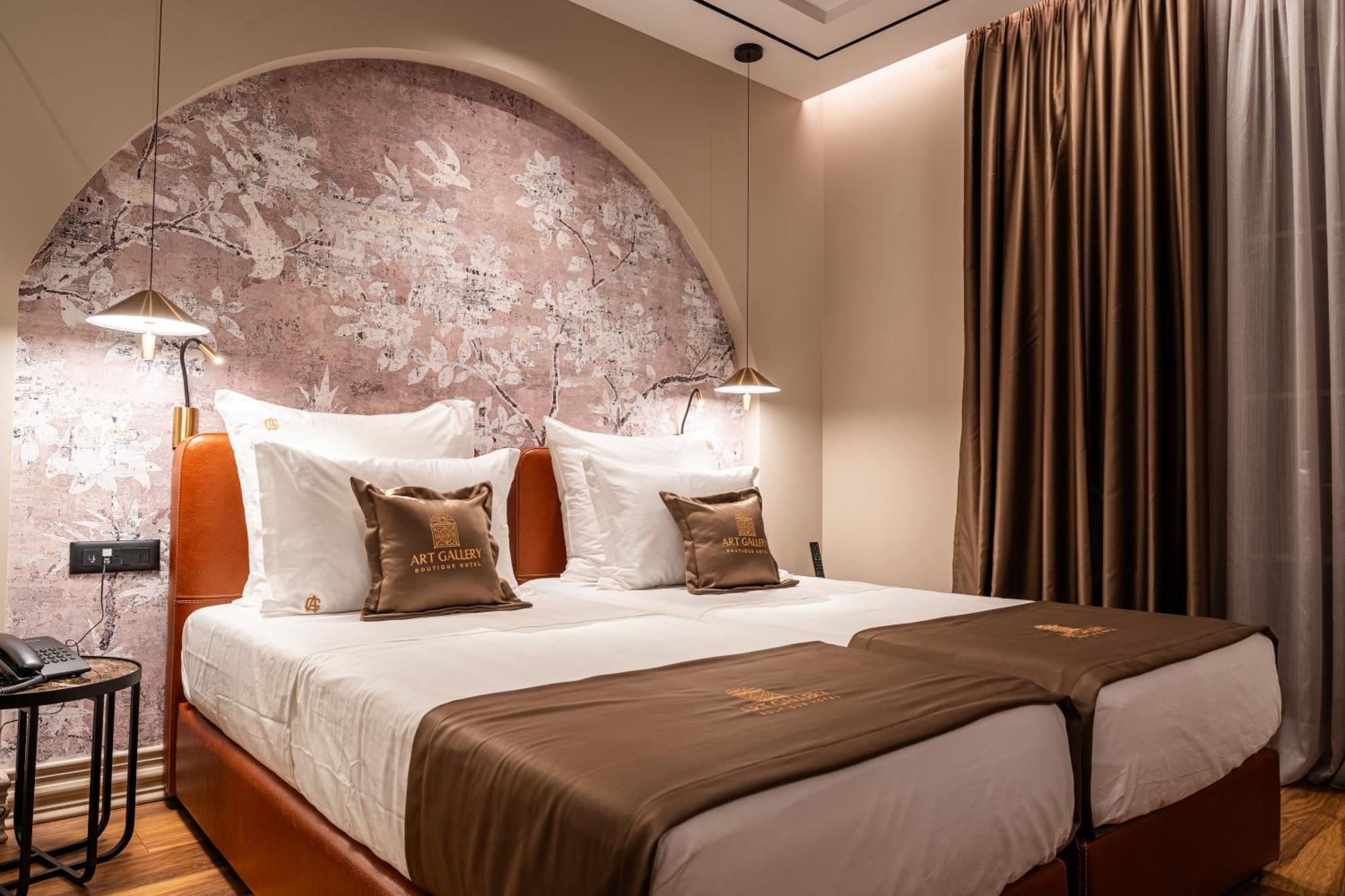 Art Gallery Boutique Hotel Дуррес Екстер'єр фото