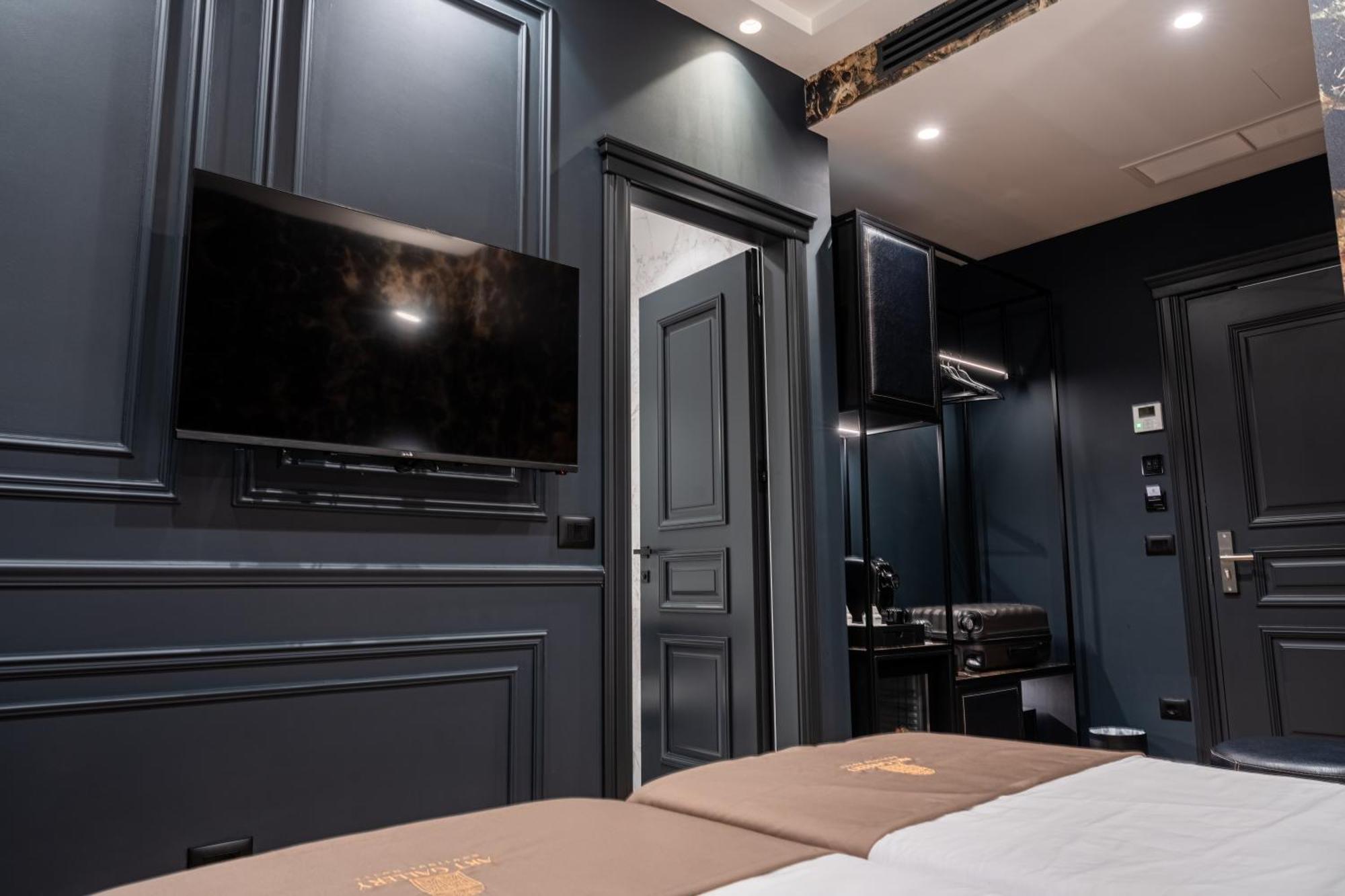Art Gallery Boutique Hotel Дуррес Екстер'єр фото